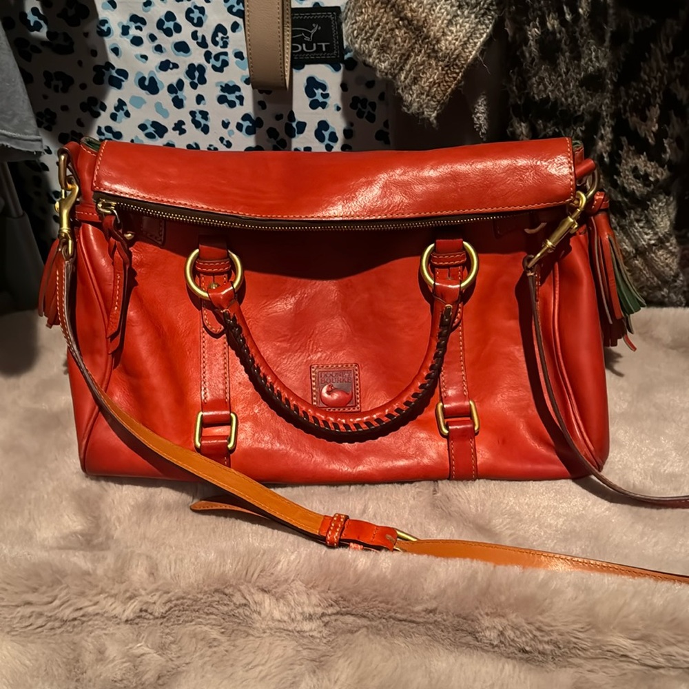 Dooney & Bourke Florentine Satchel Size Large